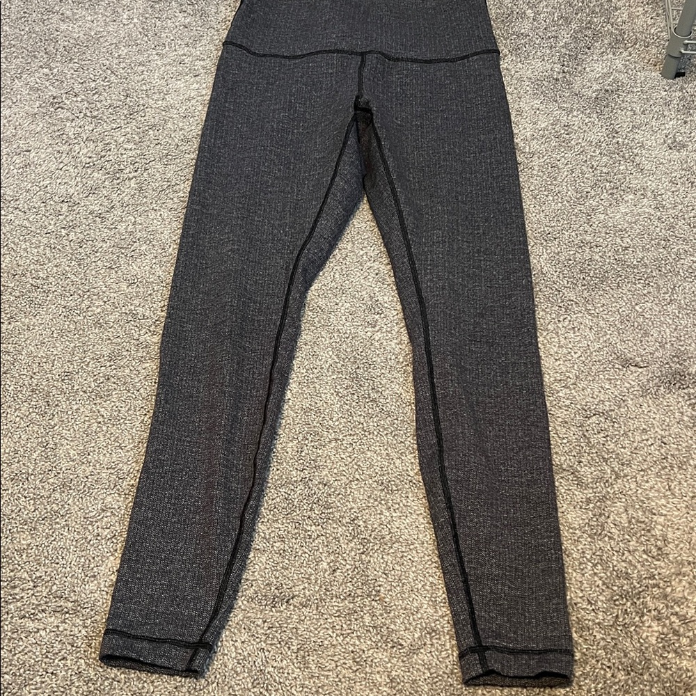 Lululemon Wunder Under High Rise Tight 28” - Picture 2 of 5